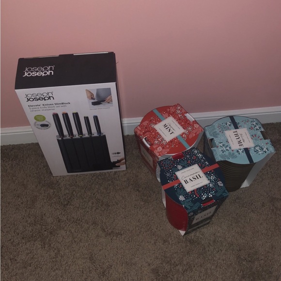 *Bundle**New**Unopened* - Kitchen Essentials - Picture 4 of 4